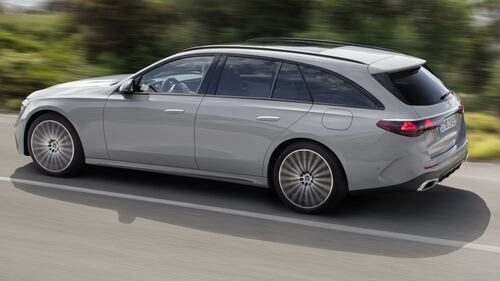 Nuova Mercedes Classe E 2023, guarda tutte le foto 5