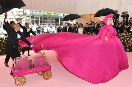 Lady Gaga al Met Gala 2019: foto 1
