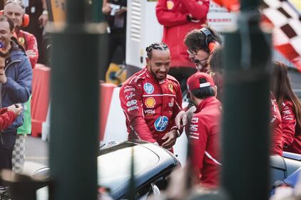 Battesimo milanese per le Ferrari 6