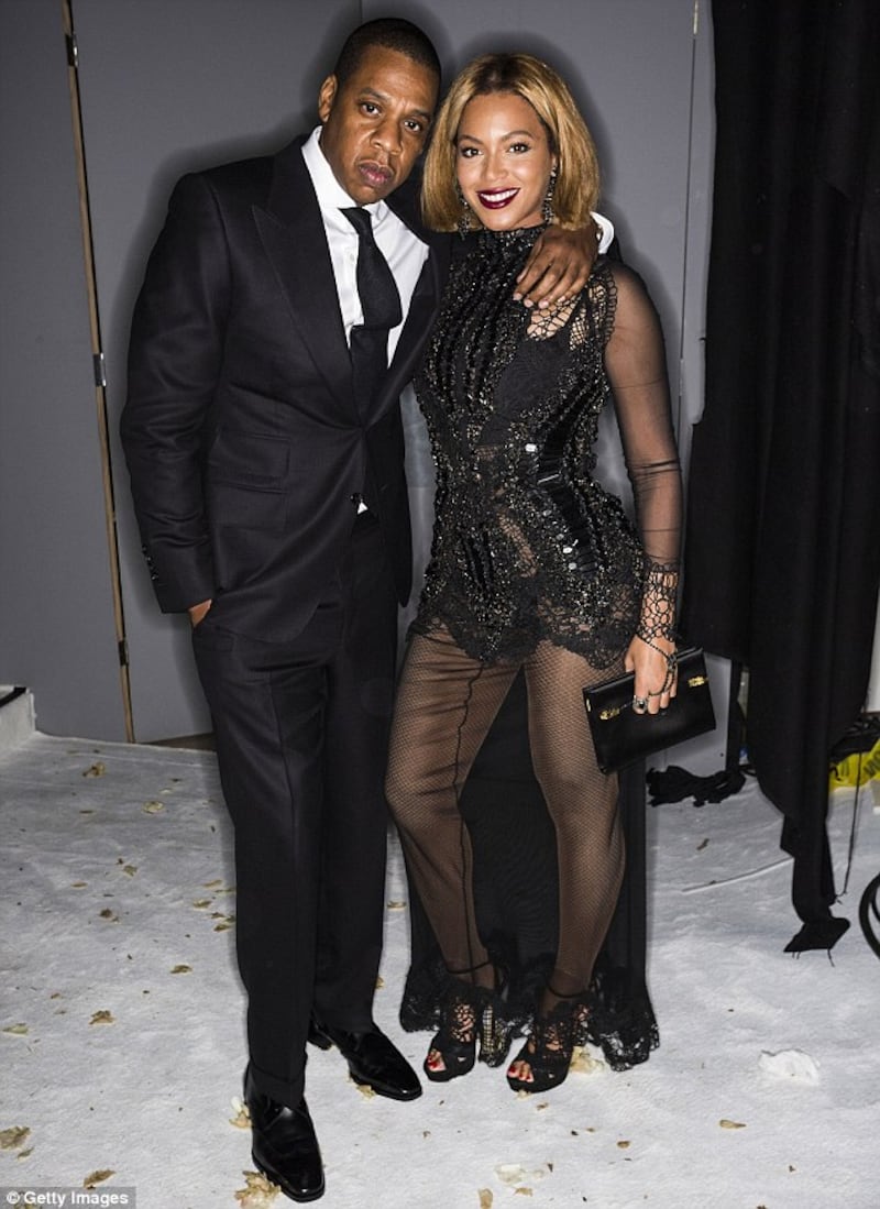 Beyoncé senza reggiseno 7