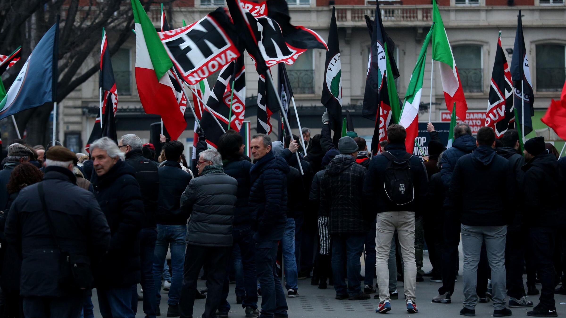 Spazi vietati ai fascisti, candidata di Forza Nuova: "Spero vi stupri un nigeriano"