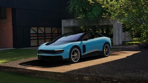 Ferrari Luce, guarda tutte le foto 10