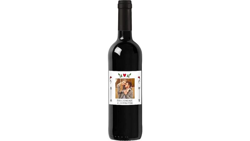 Vino con etichetta personalizzata