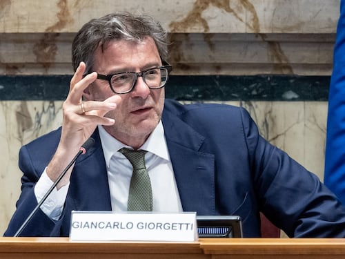 L’Upb promuove Giorgetti: “Il Pil cresce più delle previsioni”