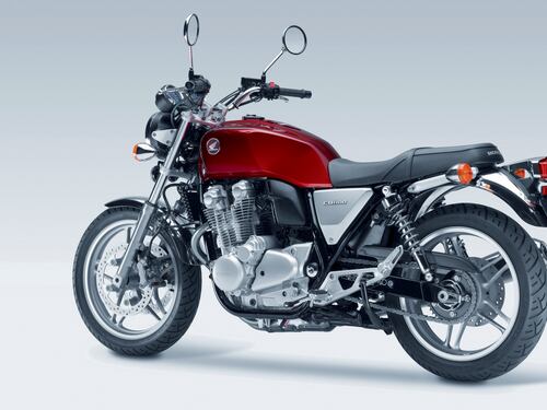 Motori caldi a Milano per l'avvio di Eicma 2012