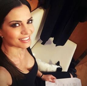 Laura Torrisi, sexy scollatura 6