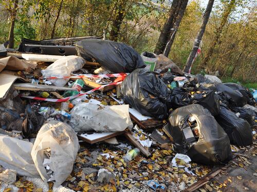 Discariche abusive in Puglia, intervento Ue. Si rischia l’indebitamento dei Comuni
