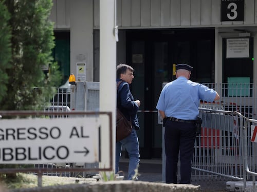 Gli spagnoli danno ragione a Meloni, la parodia di Lavitola e Ranucci: quindi, oggi…
