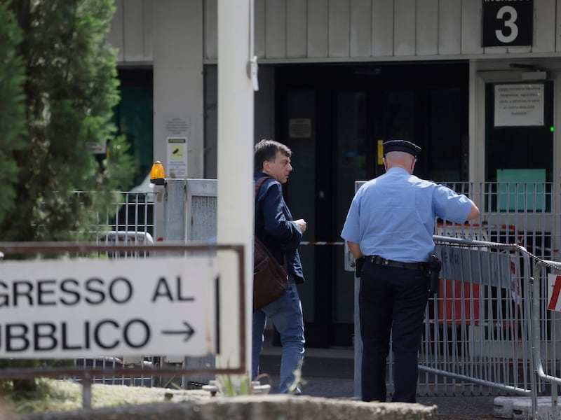 Gli spagnoli danno ragione a Meloni, la parodia di Lavitola e Ranucci: quindi, oggi…