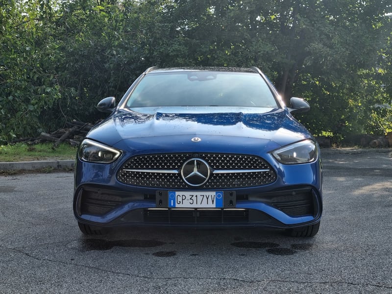Mercedes Classe C 300 de: la gallery dell'ibrido diesel da 20 km/l 4