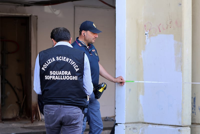 Spari a Chiaiano 9
