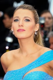 Blake Lively a Cannes, bellissima con il pancione 11