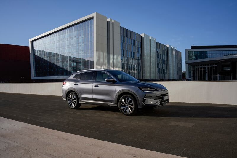 Le foto di BYD Seal U DM-i: il SUV plug-in che punta tutto su comfort ed efficienza 3