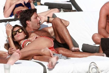 Sexy Galanti tra baci di fuoco e prova costume 5