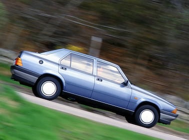 Alfa 75: guarda la gallery 20
