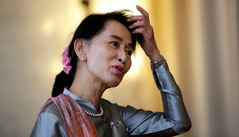 Grande accogliernza per Aung San Suu Kyi 9