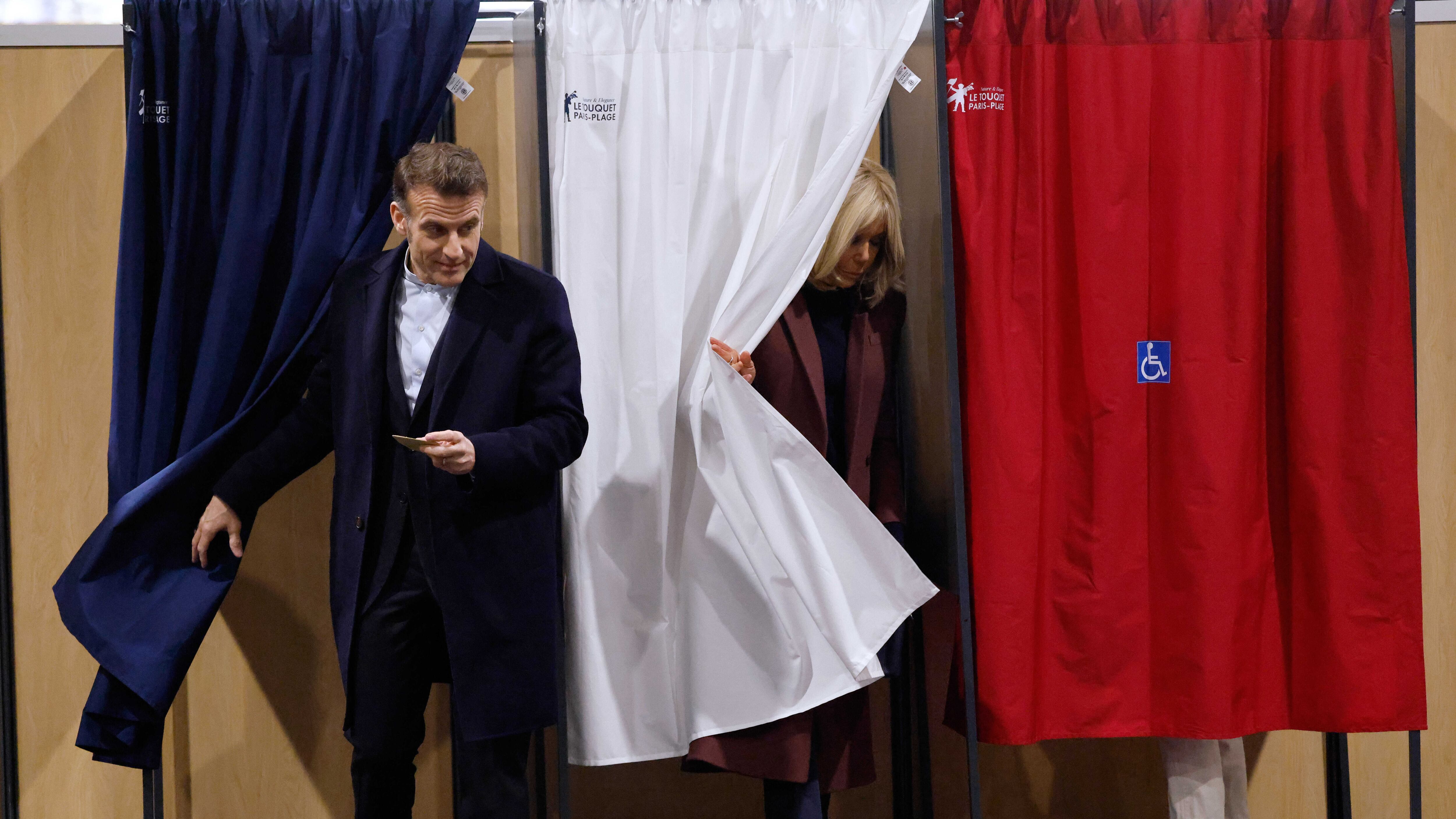 La caduta del centrismo di Macron