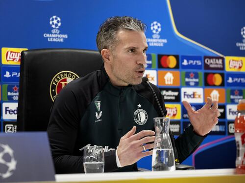 Infortuni, Ramadan e quel precedente del 2002. Così Van Persie spaventa l'Inter