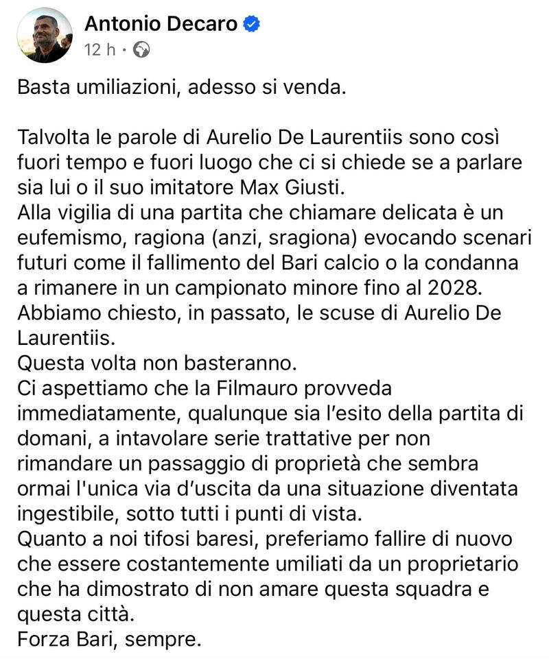 De Caro Facebook