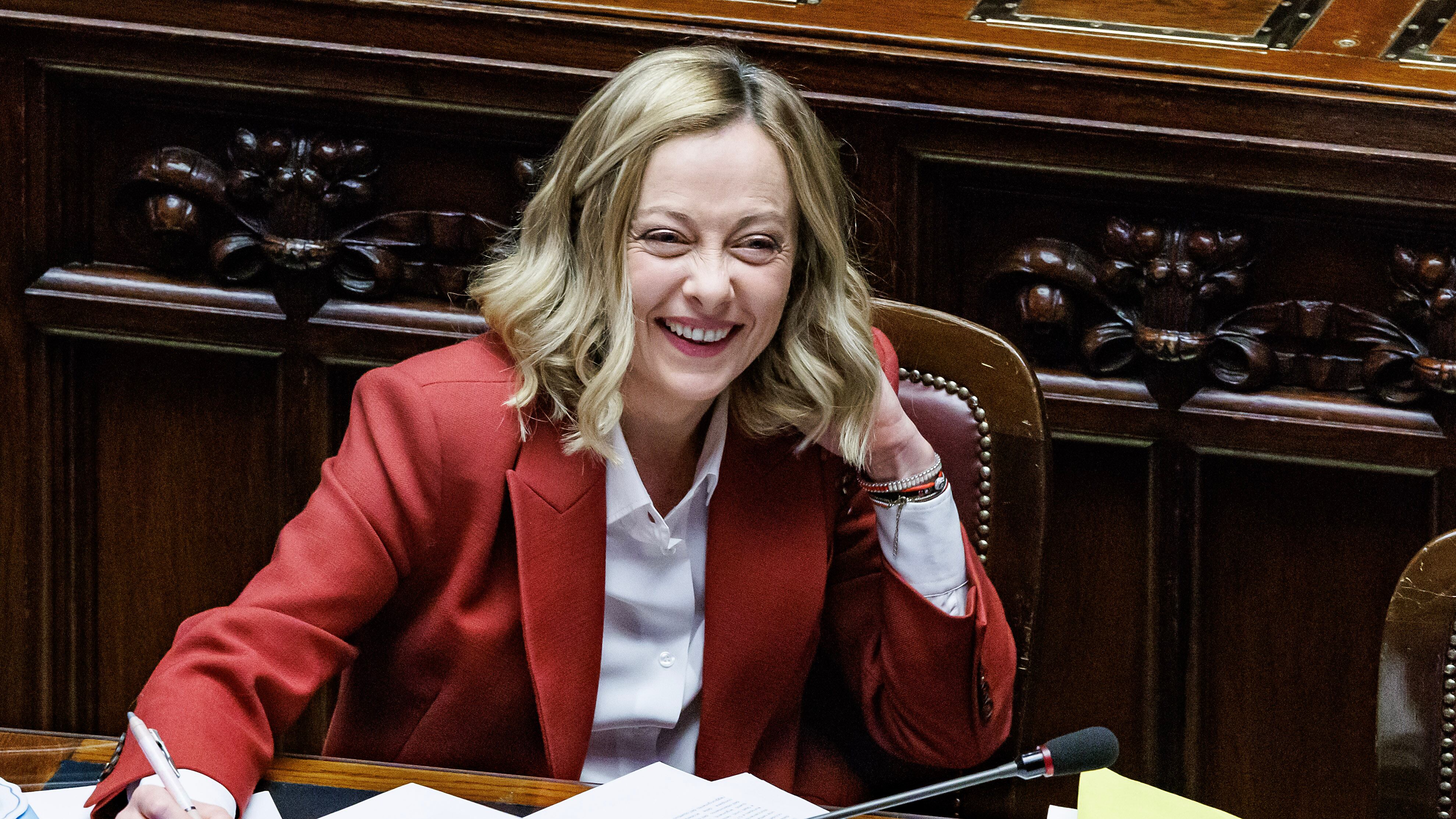 Meloni: "Missione compiuta. Fitto gestirà mille miliardi"