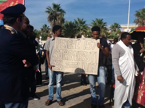 Agrigento, Alfano contestato alla cerimonia per i morti di Lampedusa