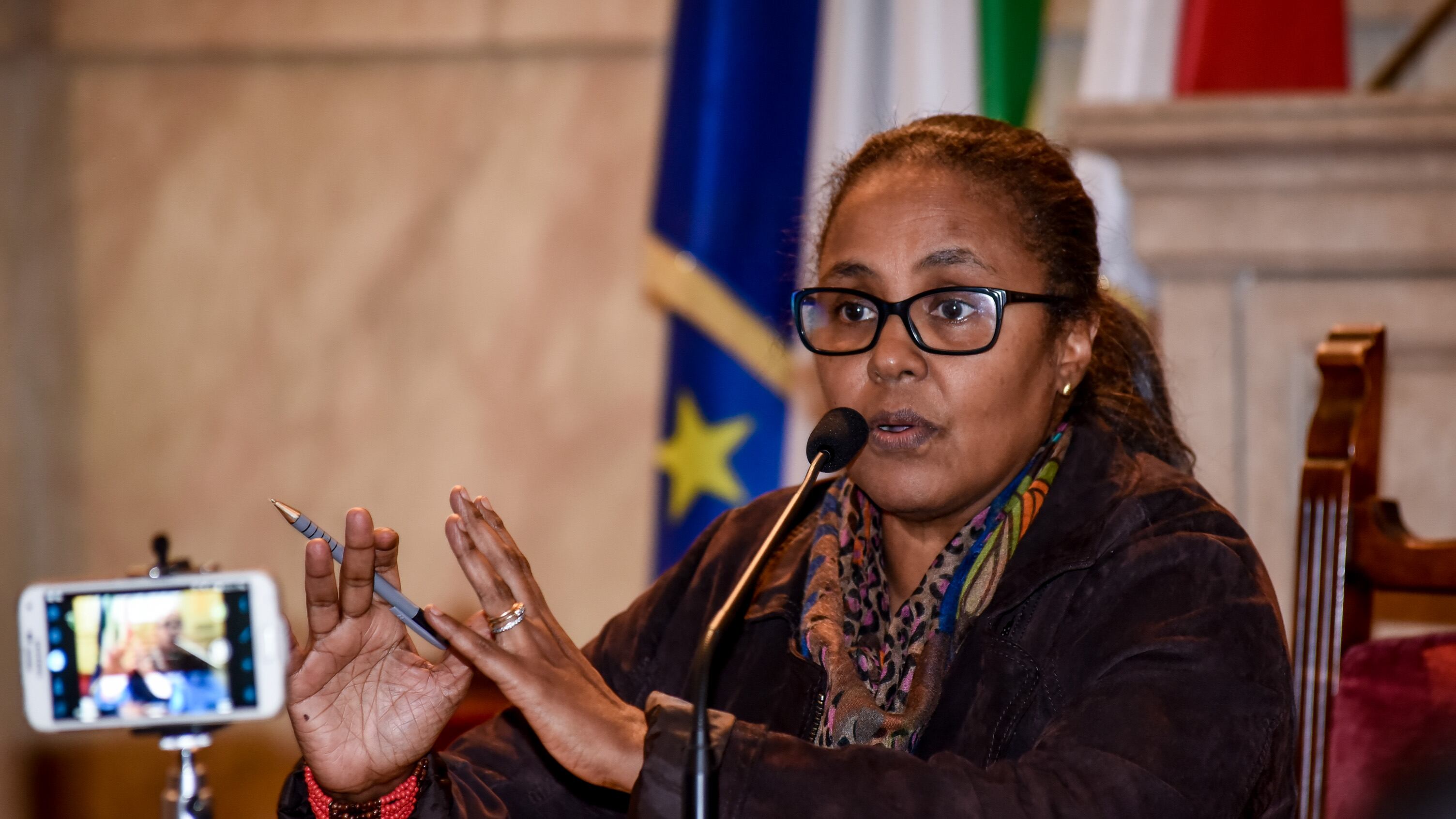 Ecco la prima imam donna (liberale)