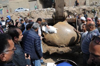 Il Cairo, trovata grande statua di Ramses II 1