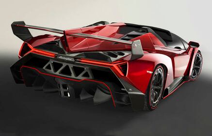Nuova Lambroghini, missile da 3,3 milioni di euro 5