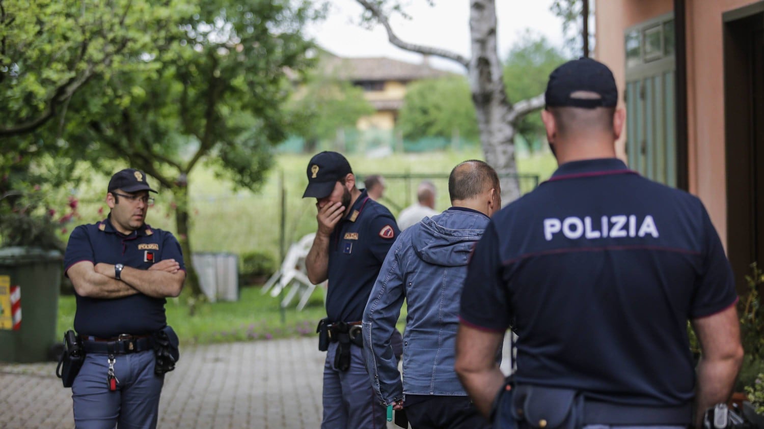 Ivrea, l'autopsia sul ladro ucciso: "Colpito alle spalle e dall'alto"