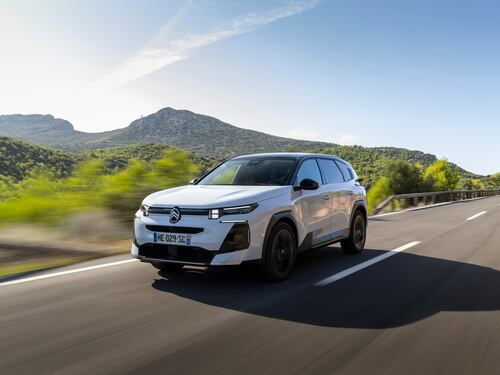 Al volante di C5 Aircross: un viaggio a tutto comfort