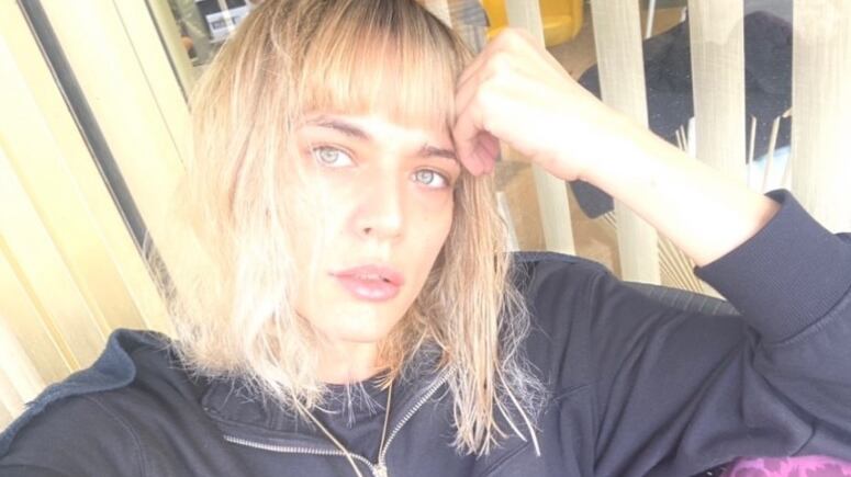 Lutto per Laura Chiatti, lo strazio sui social: "Solo tre giorni fa ridevamo insieme"
