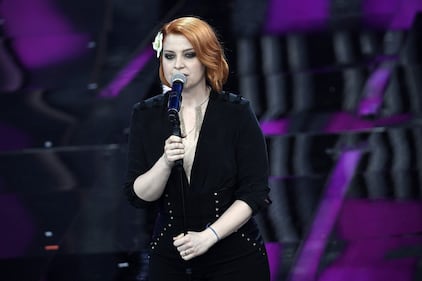 Sanremo 2018, i look più sexy 17