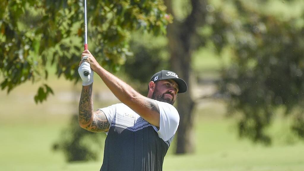 Dalla gang di bikers a re del golf passando per la galera. La favola "green" di Ryan Peake