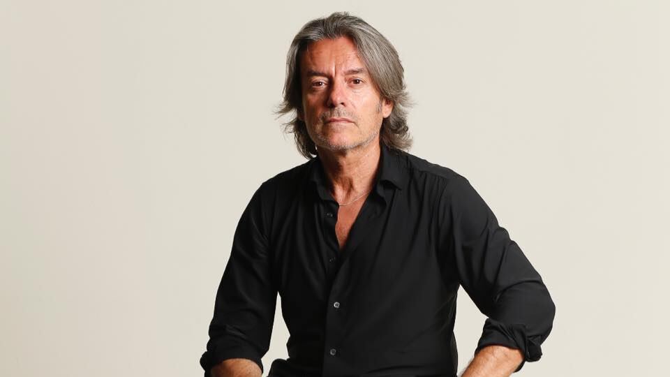 In libreria odore di fumo: è "L’arte quando brucia"