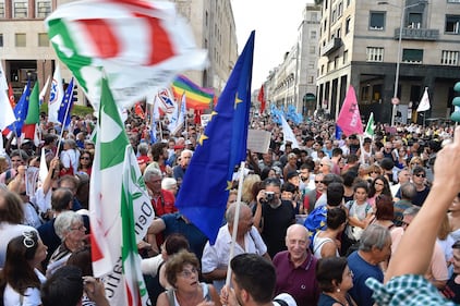 Sinistra in piazza contro Salvini e Orban 14