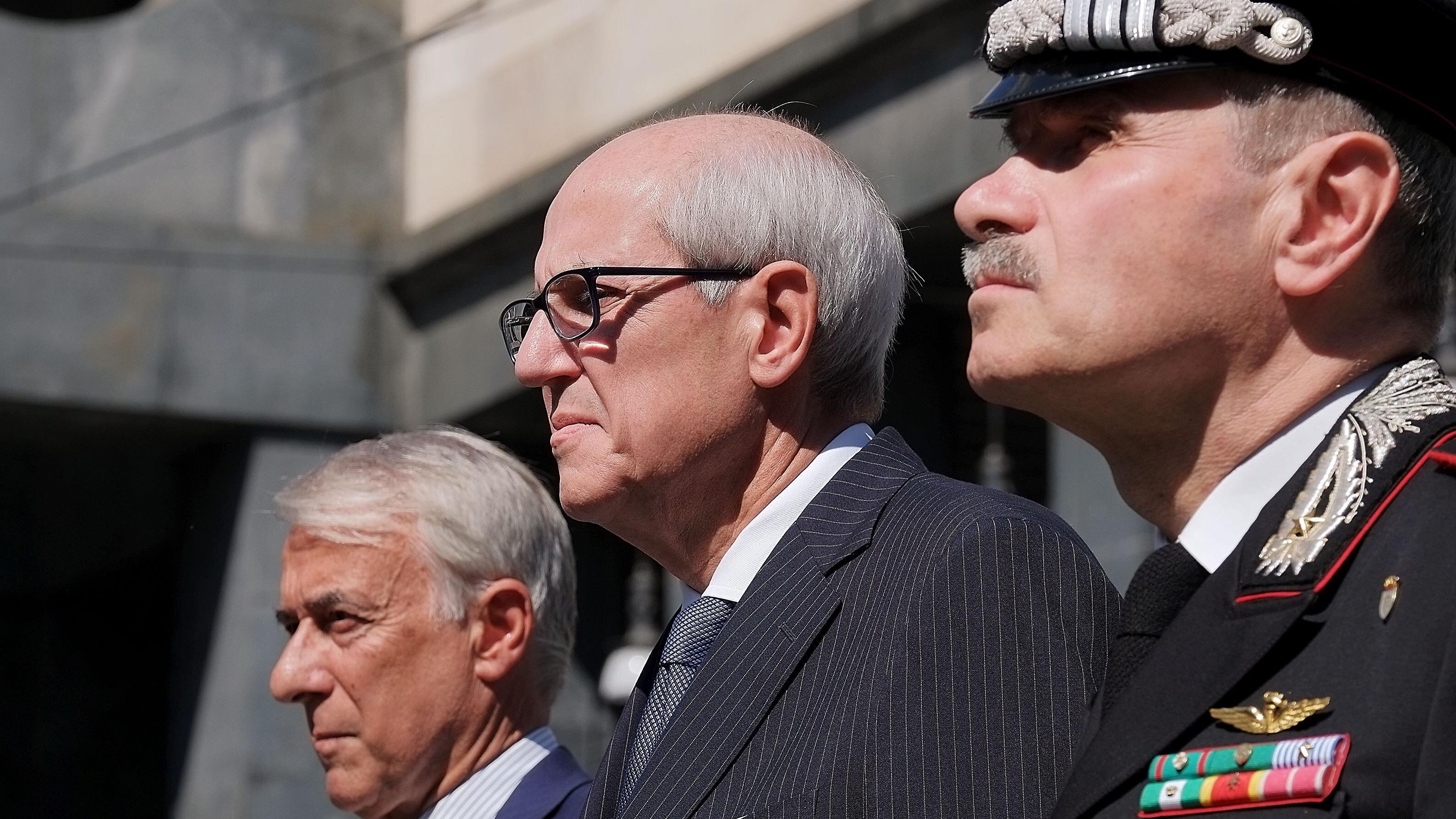 Nozze gay cancellate ma Pisapia va avanti «Alfano si dimetta»