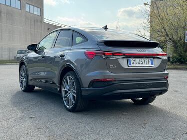 Audi Q4 Sportback e-tron 2024: guarda la gallery del SUV coupè aggiornato 10