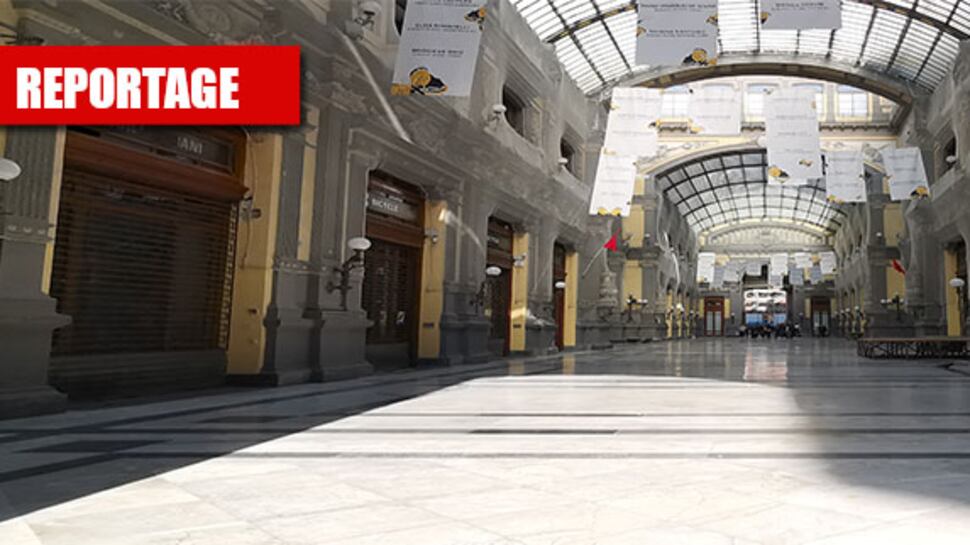Clochard e pure un centro sociale nella galleria "gioiello" di Napoli