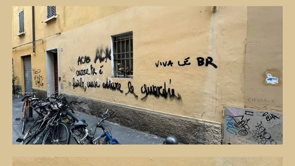 “Viva le Br”. La scritta choc a Bologna