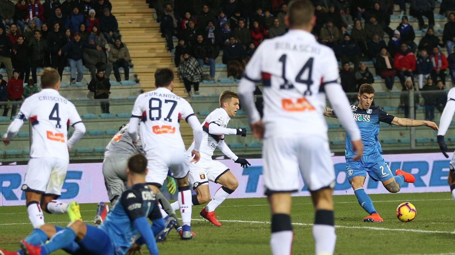 Il Genoa espugna Empoli: i rossoblù vincono 3-1