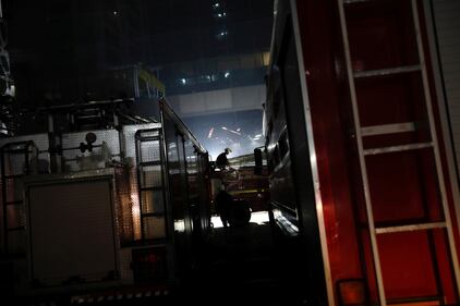Incendio in un ristorante di Mumbai 11