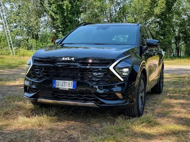 Kia Sportage HEV gallery: guarda le foto della prova su strada 3
