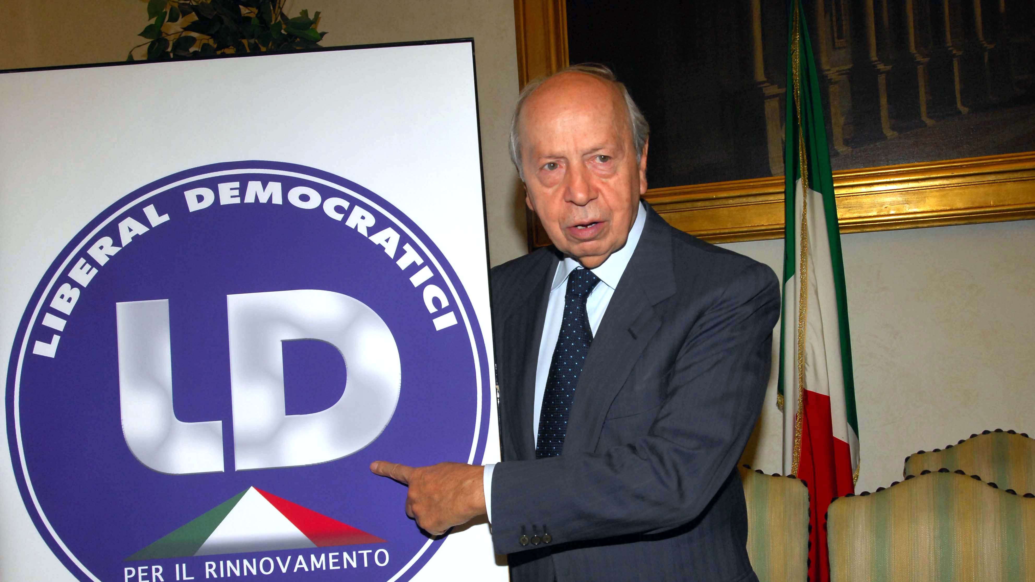 “Quando Castro cucinò le aragoste”. L'intervista a Lamberto Dini