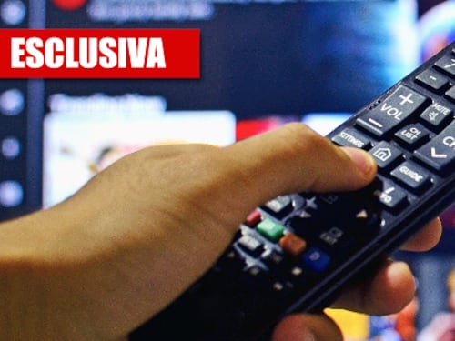 I segreti della tv clandestina: "La pay tv? Tutto a 10 euro..."