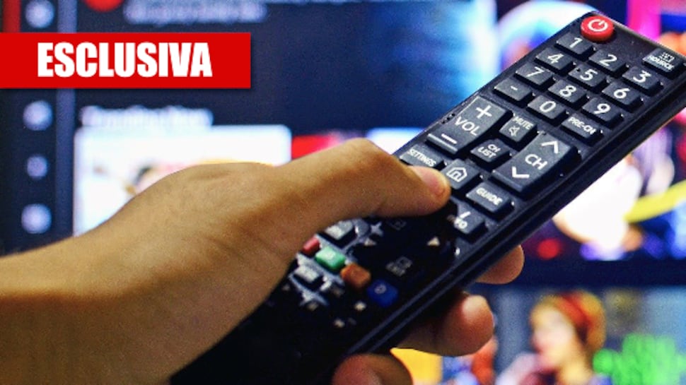 I segreti della tv clandestina: "La pay tv? Tutto a 10 euro..."