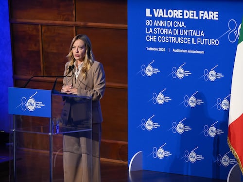 Meloni: “Ho inviato una lettera a von der Leyen per valutare l’impatto dell’inflazione”. E sul nucleare: “Non ha senso comprarlo da altri”