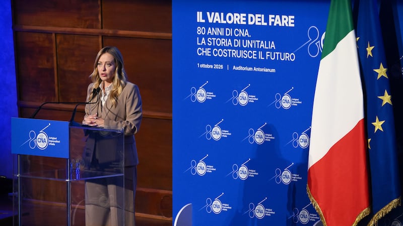 Meloni: “Ho inviato una lettera a von der Leyen per valutare l’impatto dell’inflazione”. E sul nucleare: “Non ha senso comprarlo da altri”