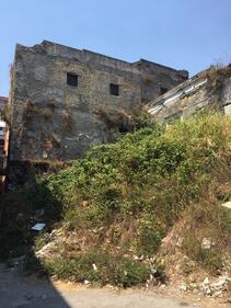 Nel centro di Torre Annunziata, "Pompei moderna" fatta di ruderi abitati 12
