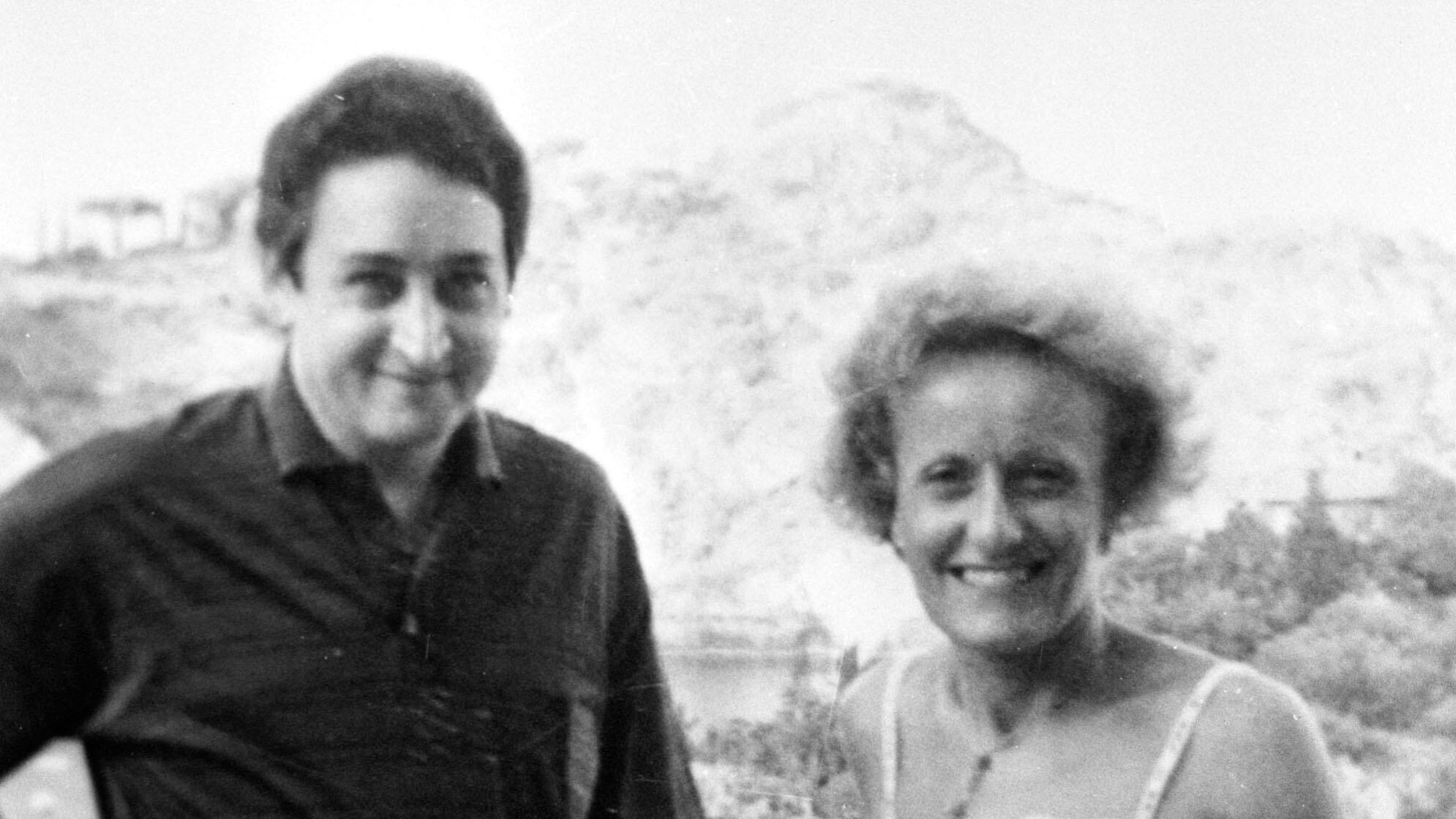 I depistaggi, le orme, la scritta col sangue: "Antonella conosceva il killer"