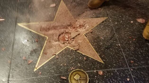 Hollywood, distrutta la stella di Trump